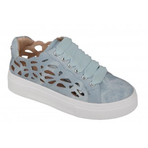 Stylish Women's Lace-up Sneakers with Elegant Laser Cut Patterns